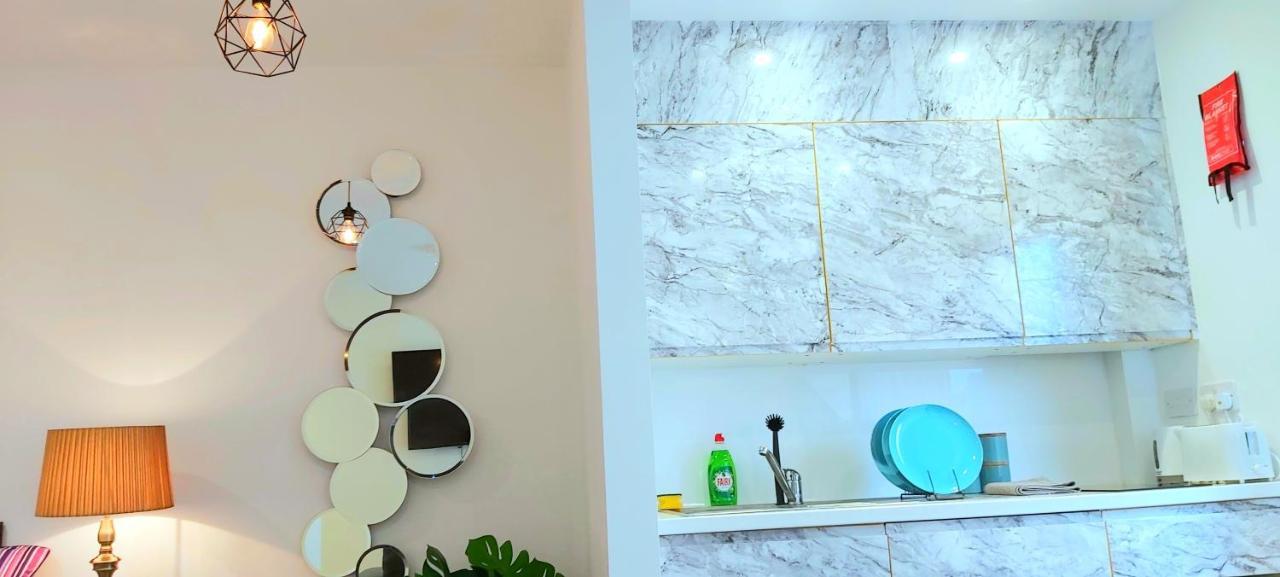 Lovely Studio Apartment Sheffield City Centre - Netflix, Wifi, Digital Tv Εξωτερικό φωτογραφία