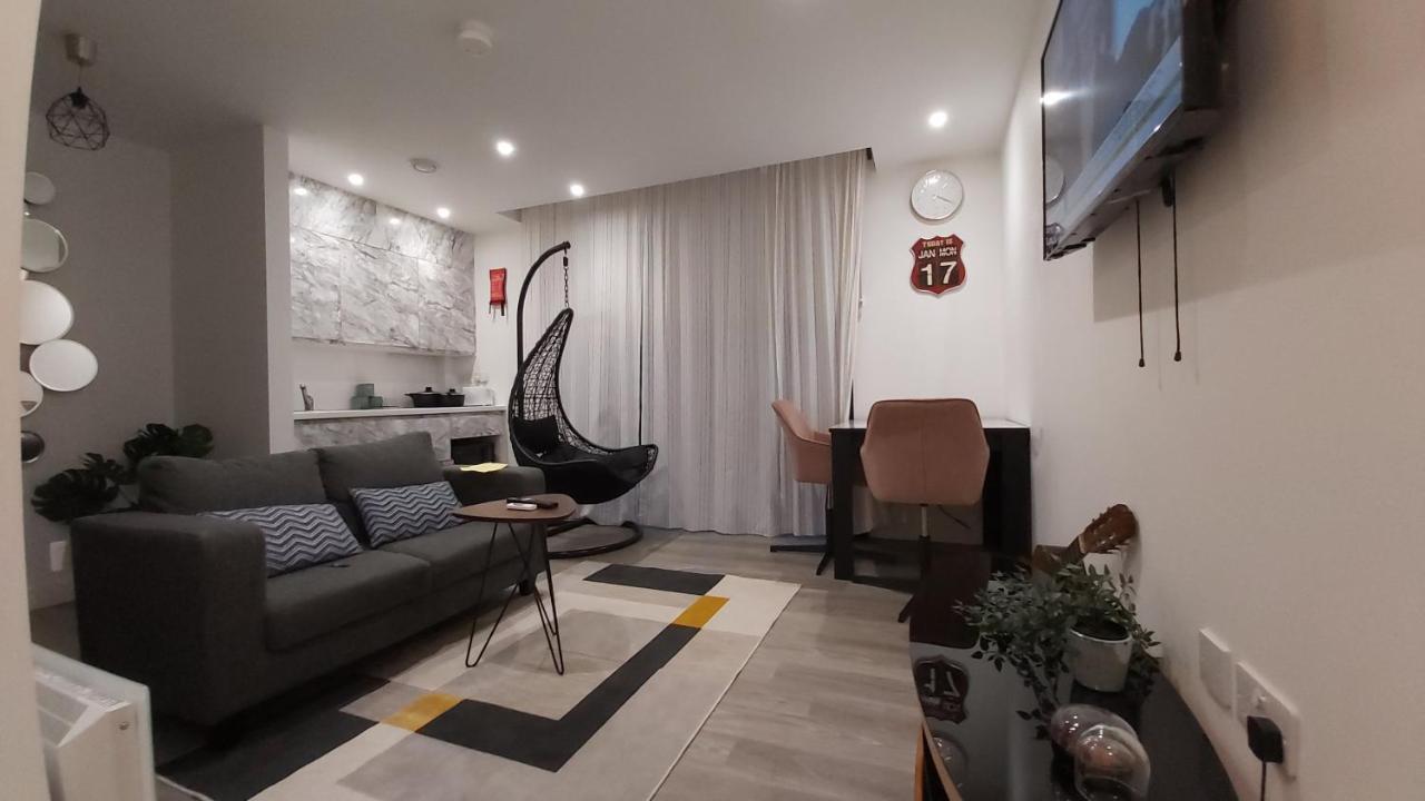 Lovely Studio Apartment Sheffield City Centre - Netflix, Wifi, Digital Tv Εξωτερικό φωτογραφία
